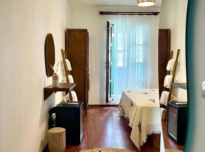 Bumba House 酒店 Çeşme